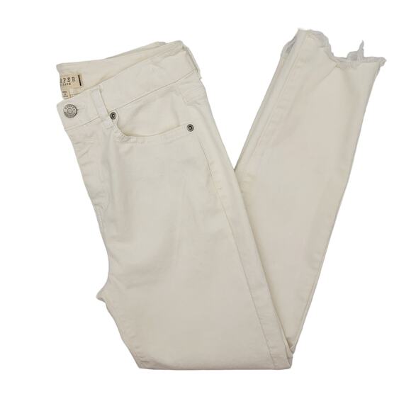 HARPER HERITAGE White High Rise Skinny Raw Hem Crop Jeans - Size 27 - Picture 3 of 6